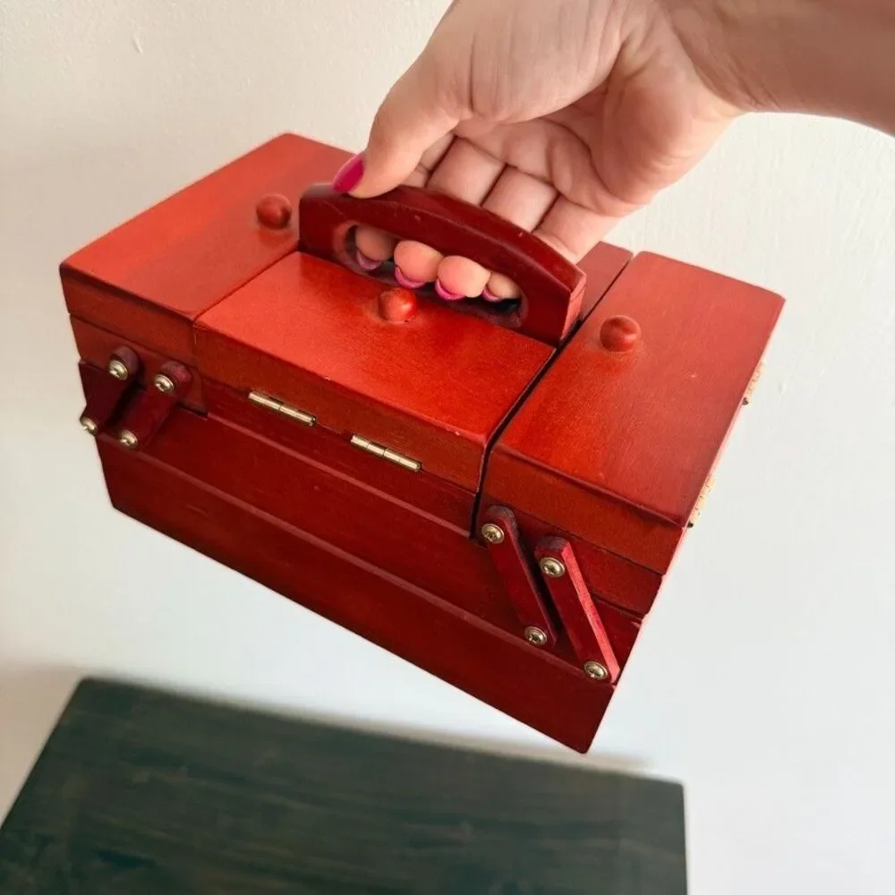 Vintage Red Wooden 2 Tier Cantilever/Accordion Sewing Kit w/feet includes thread